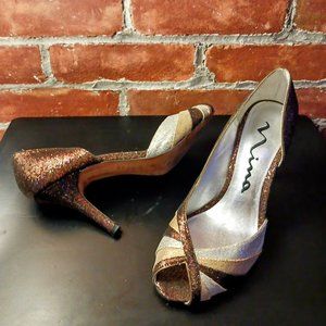 Nina Women's Gold/Silver/Bronze Peep Toe Glitter Girls Night Out Size 9.5 Heels